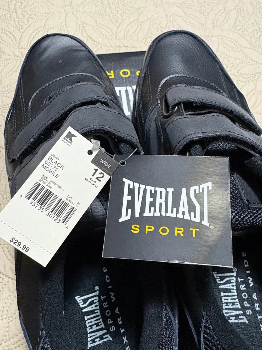 NWT leather wide Sz 12EEEE Everlast men’s black velcro-closure sport shoes. Box.